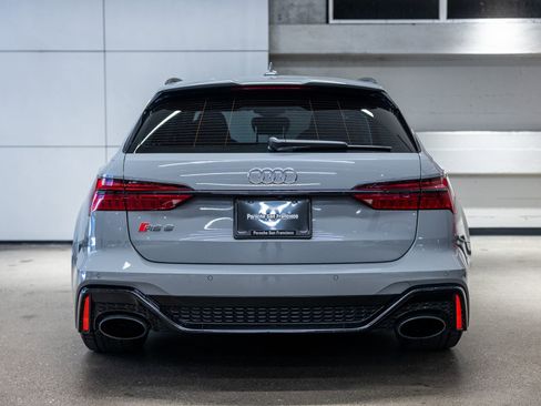 Used 2023 Audi RS 6 AWD/4WD image 7