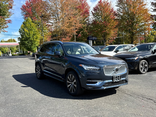 Certified 2024 Volvo XC90 B6 Plus w/ Protection Package AWD/4WD image 5