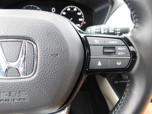 Used 2026 Honda HR-V EX-L image 29