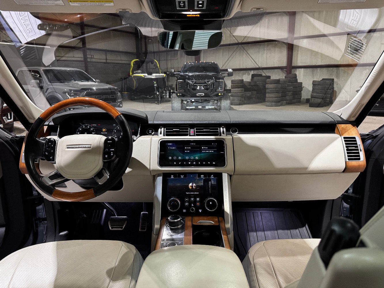 Used 2022 Land Rover Range Rover Westminster Edition AWD/4WD image 29