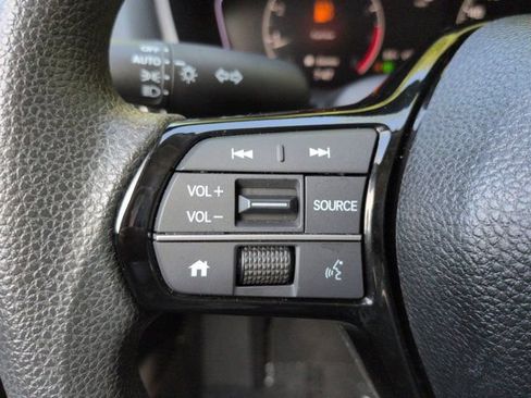 Used 2025 Honda Civic LX image 21