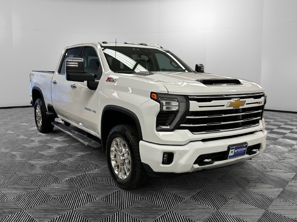 Used 2025 Chevrolet Silverado 2500 LTZ w/ Z71 Chrome Sport Edition AWD/4WD image 7
