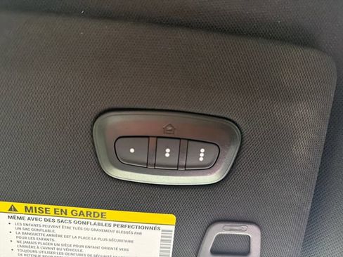 Used 2024 Jeep Grand Cherokee Limited w/ Black Appearance Package AWD/4WD image 25