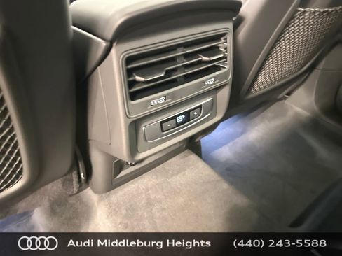 Used 2026 Audi Q7 3.0T Premium w/ Convenience Plus Package image 28