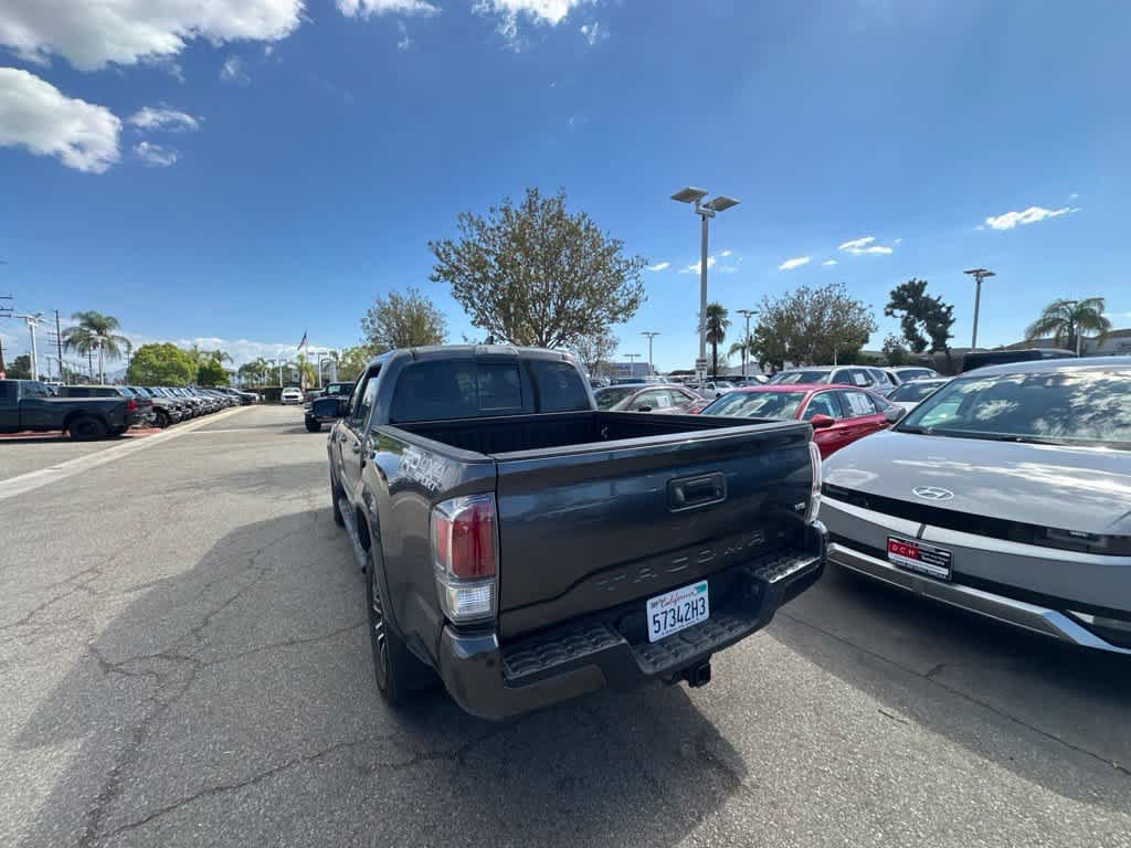 Used 2021 Toyota Tacoma TRD Sport w/ Advanced Technology Package AWD/4WD image 4