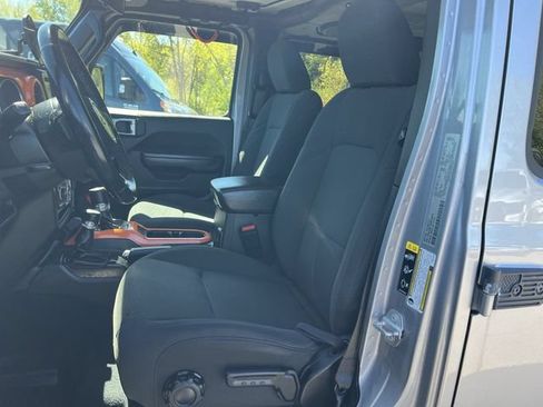 Used 2021 Jeep Wrangler Unlimited Sport AWD/4WD image 23
