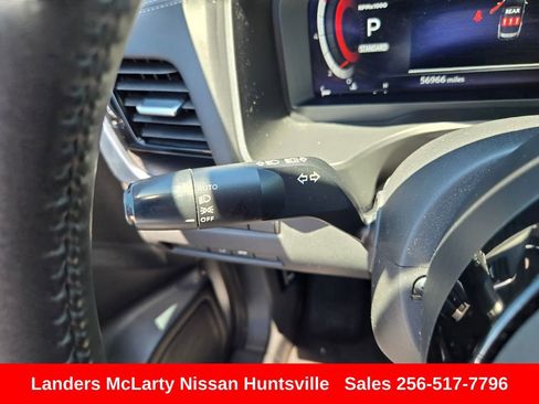 Used 2023 Nissan Rogue Platinum w/ Platinum Premium Package FWD image 30