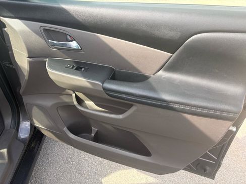 Used 2016 Honda Odyssey EX-L image 40