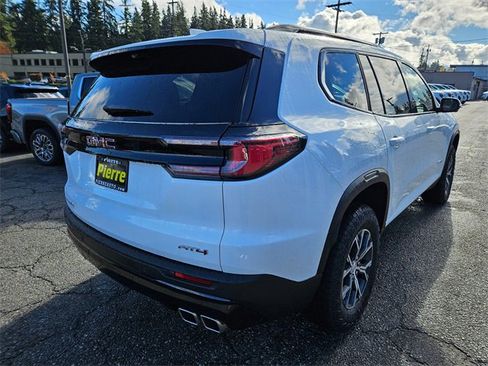 New 2026 GMC Acadia AT4 image 4