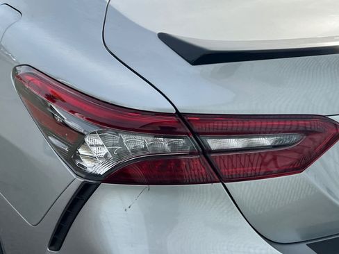 Used 2023 Toyota Camry XSE image 15