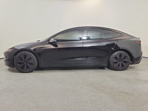 Used 2024 Tesla Model 3 Long Range RWD image 4