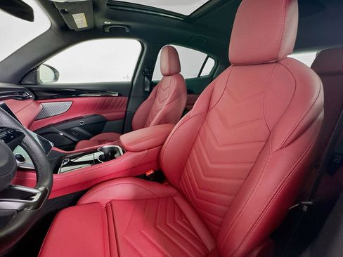 New 2025 Maserati Grecale Modena image 21