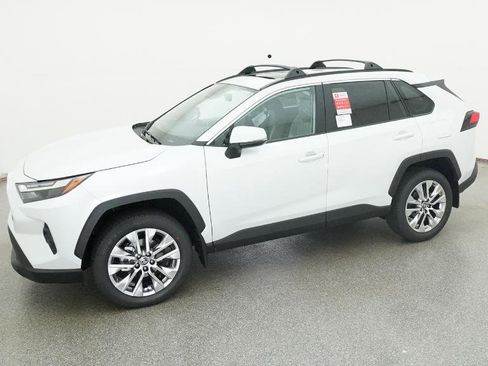New 2025 Toyota RAV4 XLE Premium image 5