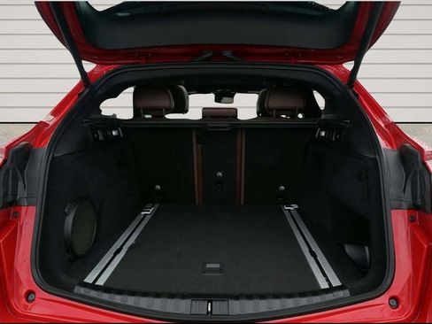 Used 2018 Alfa Romeo Stelvio Ti Sport image 10