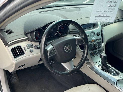 Used 2011 Cadillac CTS Sedan RWD image 11