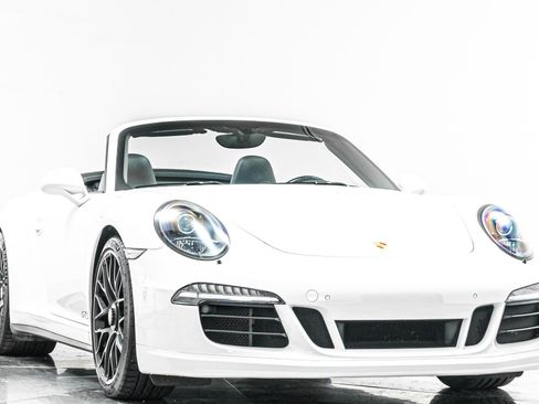 Used 2015 Porsche 911 Carrera GTS RWD image 3