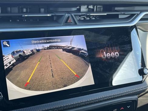 New 2026 Jeep Cherokee Laredo image 24