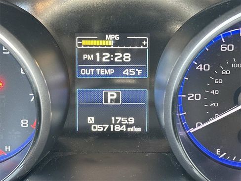 Used 2018 Subaru Outback 2.5i Premium image 21