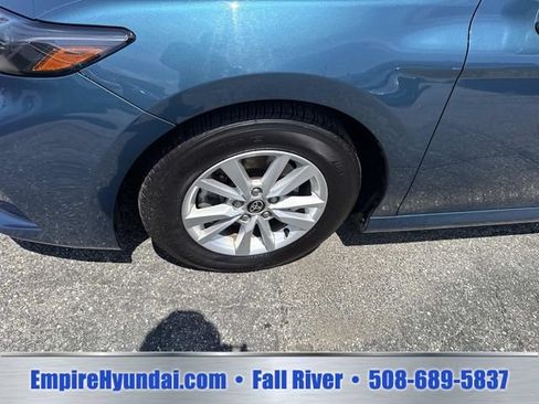 Used 2025 Toyota Camry LE FWD image 12