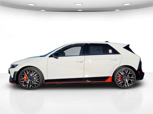 New 2025 Hyundai Ioniq 5 N image 8