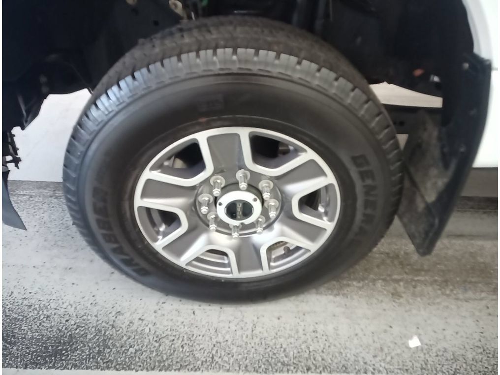 Certified 2025 Ford F350 XLT AWD/4WD image 8