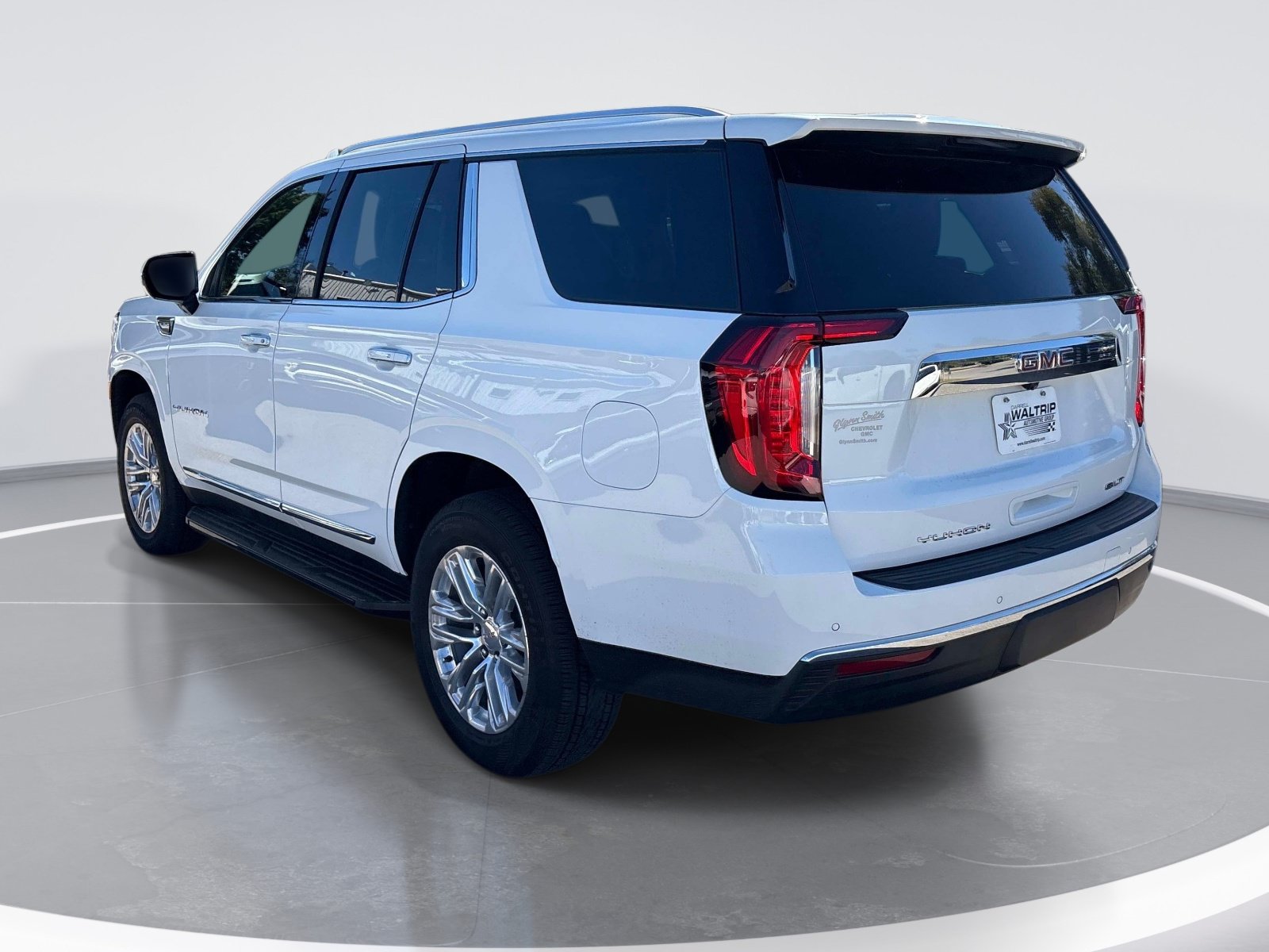 Used 2024 GMC Yukon SLT w/ Max Trailering Package AWD/4WD image 6