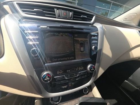Used 2022 Nissan Murano Platinum w/ Cargo Package AWD/4WD image 16