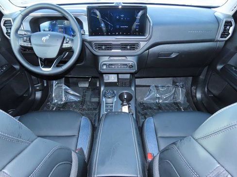 Certified 2025 Ford Bronco Sport Outer Banks w/ Outer Banks Tech Package+ image 28