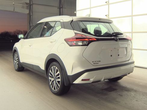 Used 2024 Nissan Kicks SV image 19