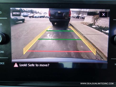 Used 2018 Volkswagen Atlas SE image 15