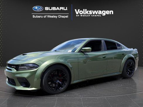 Used 2020 Dodge Charger SRT Hellcat w/ Carbon/Suede Interior Package RWD image 4