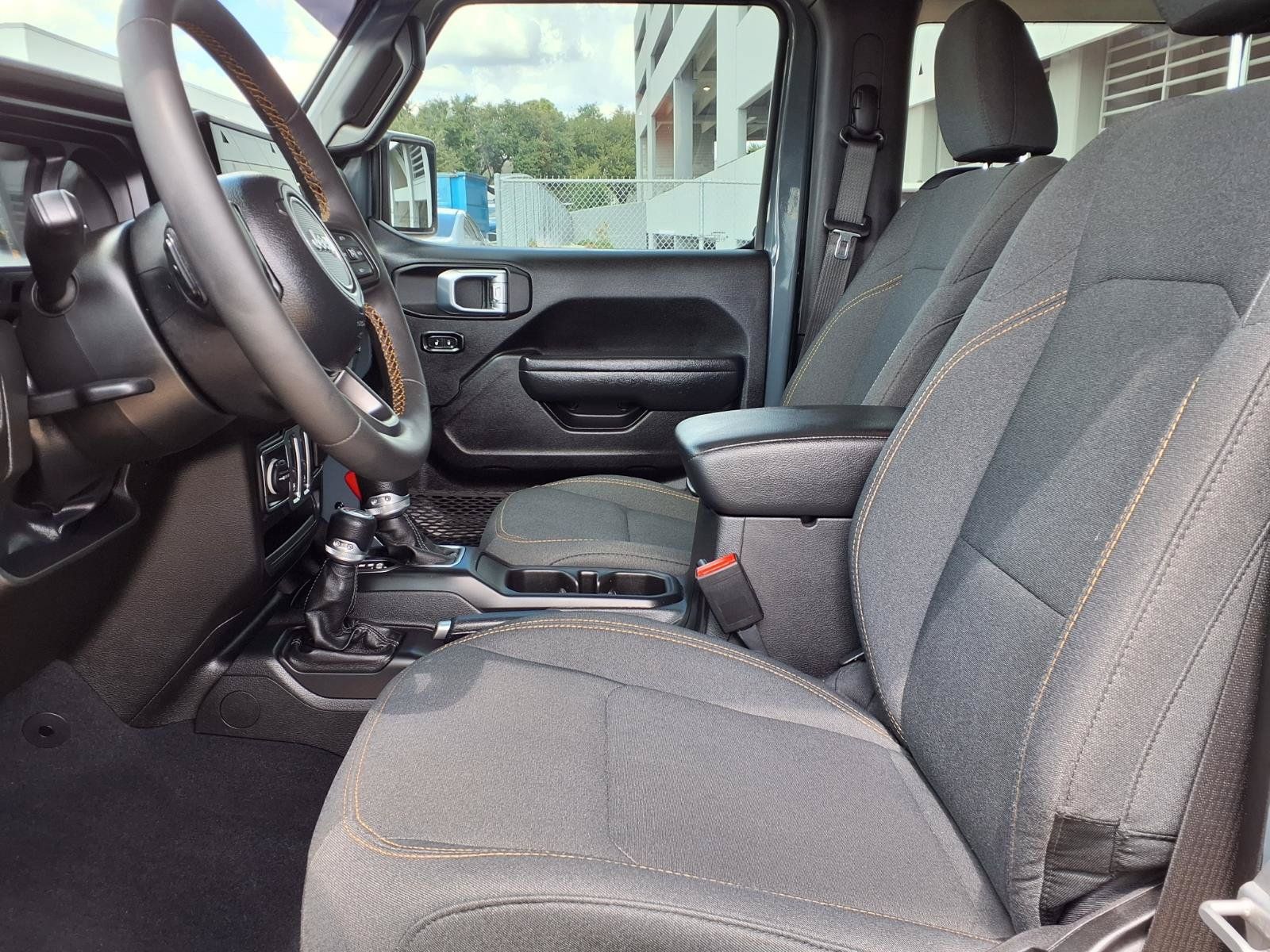 Used 2024 Jeep Wrangler Sport AWD/4WD image 21