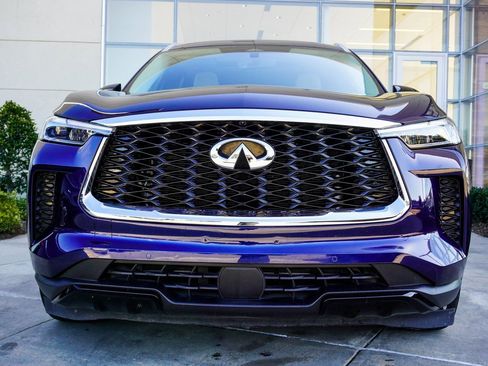 Used 2023 INFINITI QX60 Luxe w/ Cargo Package image 7