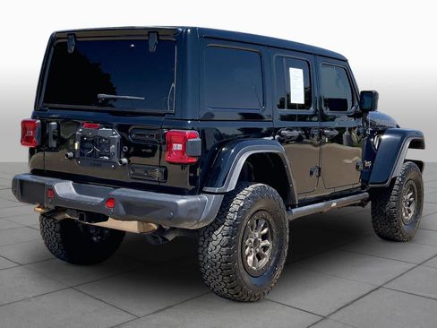 Used 2022 Jeep Wrangler Unlimited Rubicon w/ Trailer Tow Package AWD/4WD image 13