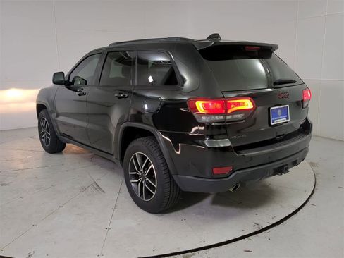 Used 2020 Jeep Grand Cherokee Trailhawk w/ Trailhawk Luxury Group image 4