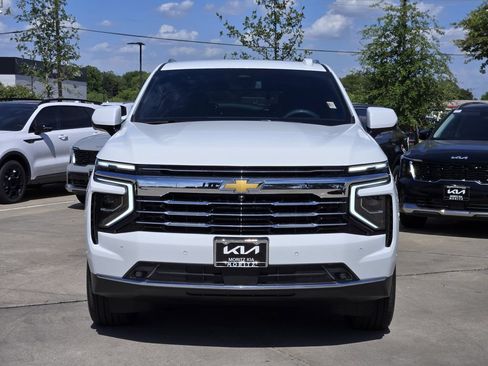 Used 2026 Chevrolet Tahoe LT w/ Comfort Package RWD image 11
