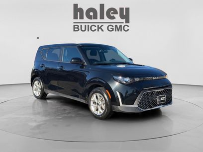 Used 2024 Kia Soul LX w/ Option Group 015