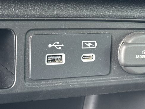 Certified 2024 Honda Pilot Touring image 32