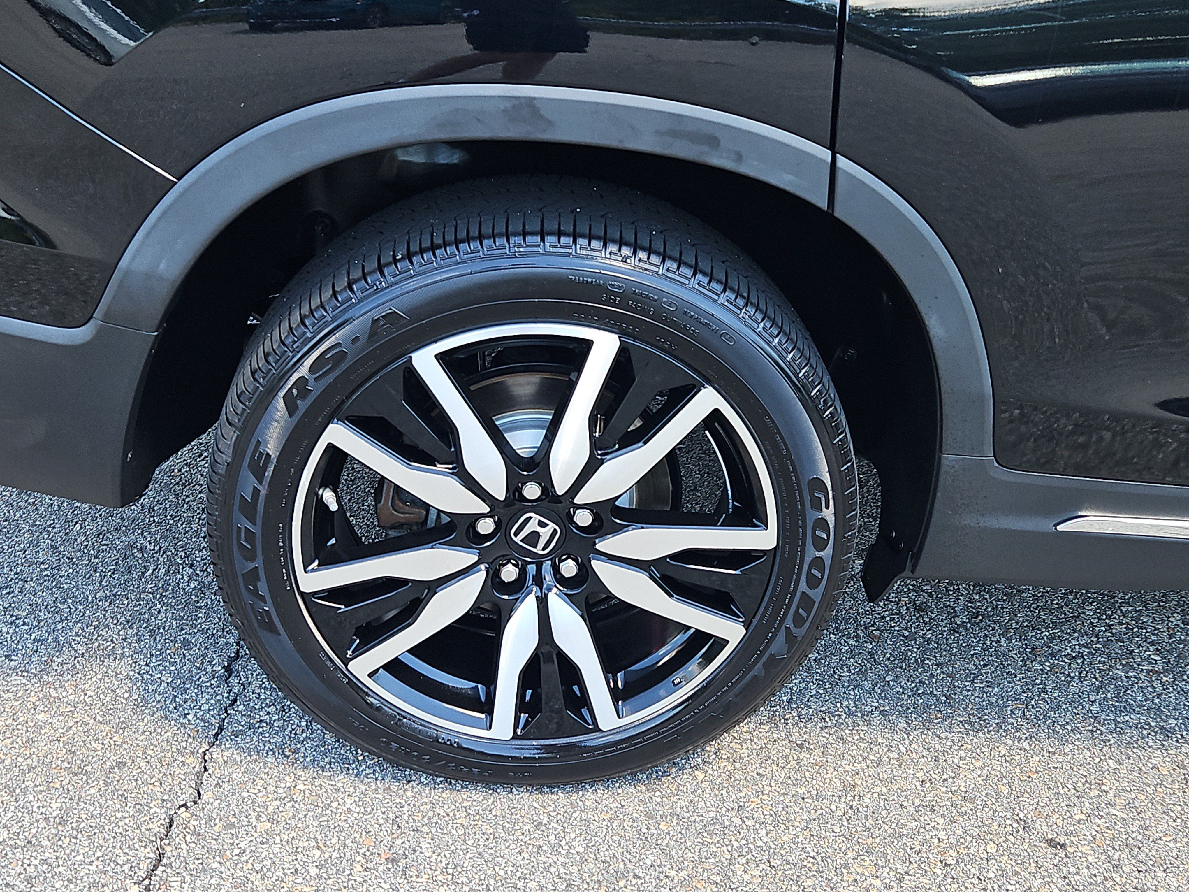 Certified 2022 Honda Pilot Elite image 9
