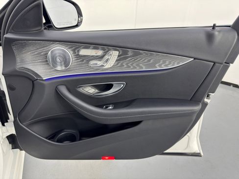 Used 2021 Mercedes-Benz E 350 Sedan w/ Premium Package image 43