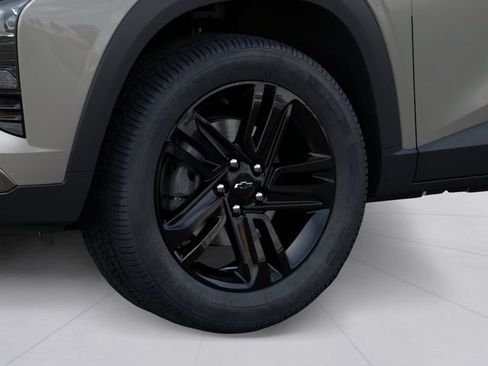 New 2026 Chevrolet Trax ACTIV w/ Driver Confidence Package FWD image 9
