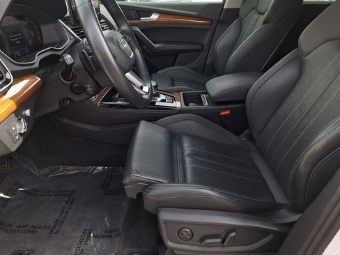 Used 2021 Audi Q5 e Prestige AWD/4WD image 11