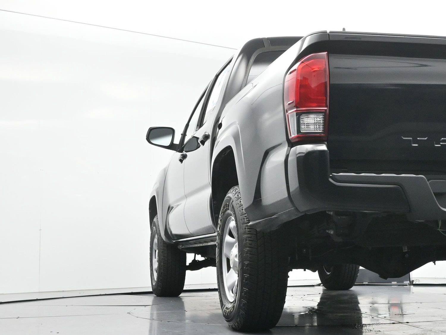 Used 2023 Toyota Tacoma SR w/ SR Convenience Package RWD image 44