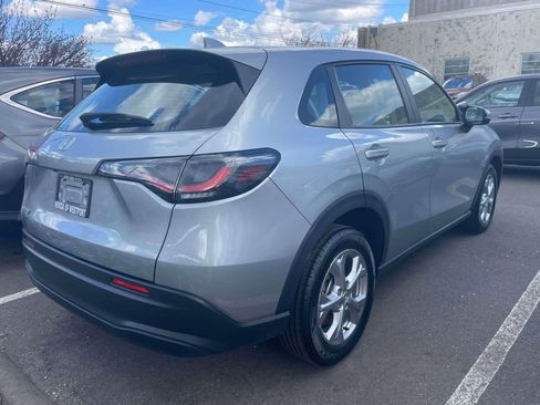 Certified 2023 Honda HR-V LX image 4