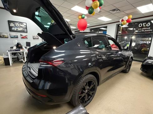 Used 2022 Maserati Levante GT AWD/4WD image 22
