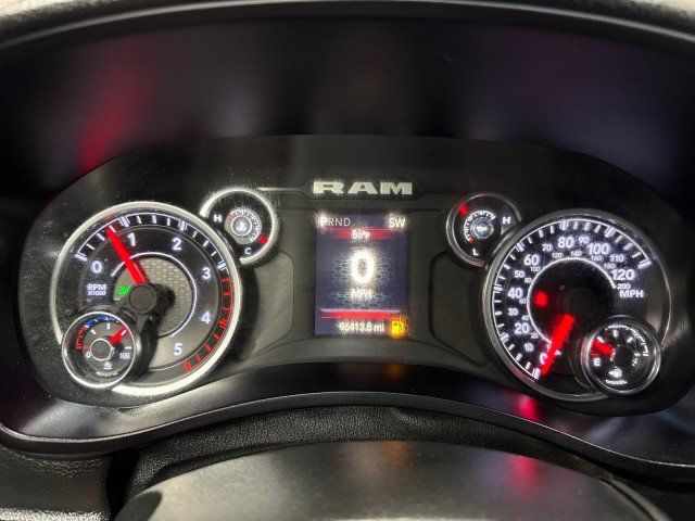 Used 2024 RAM 2500 Tradesman w/ Chrome Appearance Group AWD/4WD image 16