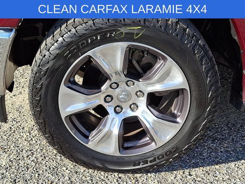 Used 2019 RAM 1500 Laramie AWD/4WD image 8