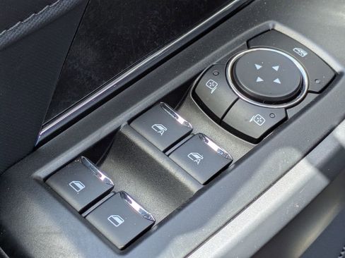 New 2025 Ford F150 Lightning Flash AWD/4WD image 29