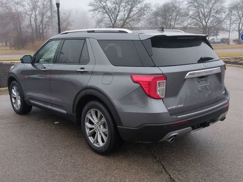 Used 2021 Ford Explorer Limited w/ Equipment Group 301A image 6