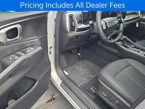 New 2026 Kia Sorento S w/ S Panoramic Sunroof Package FWD image 9